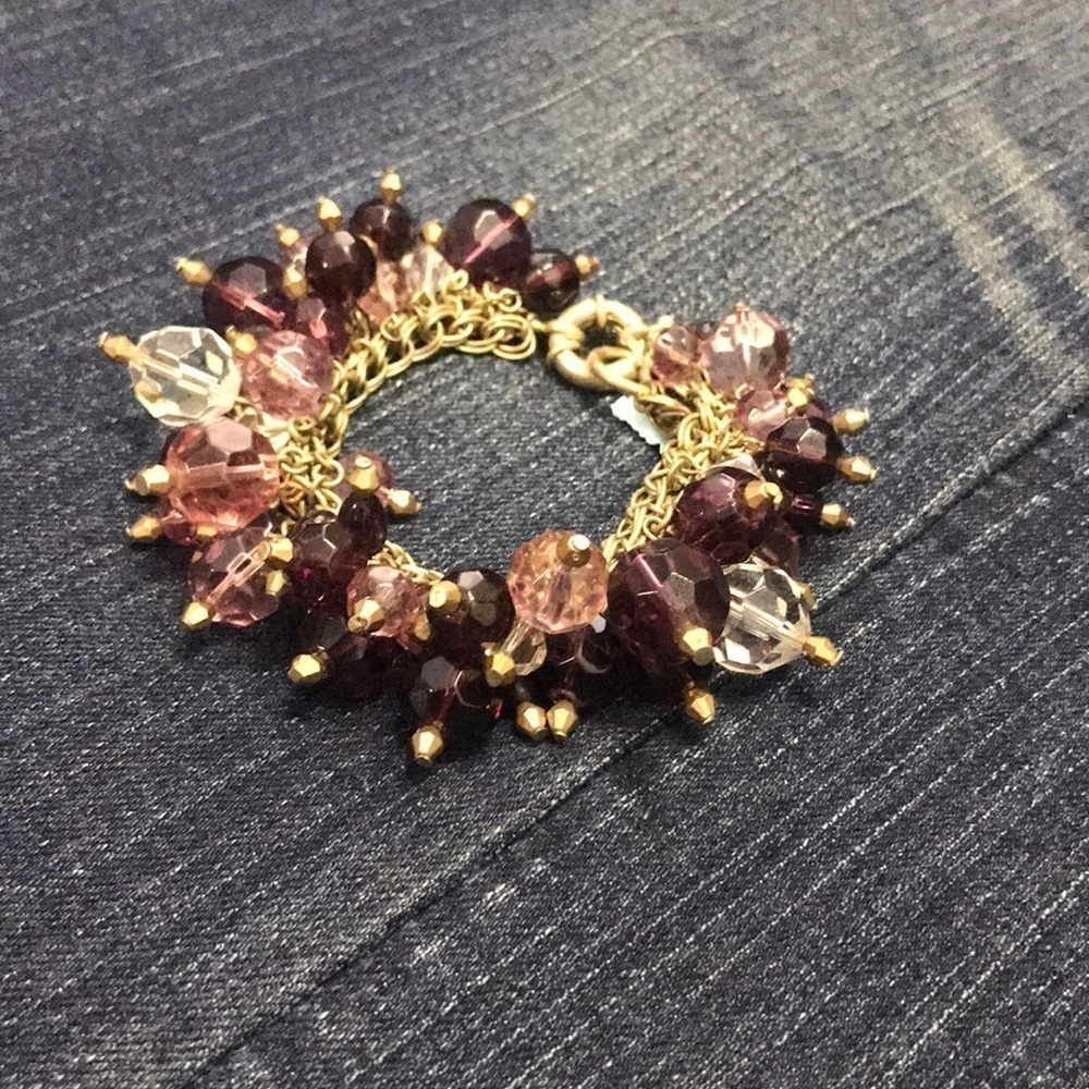 Bracelet new without tag